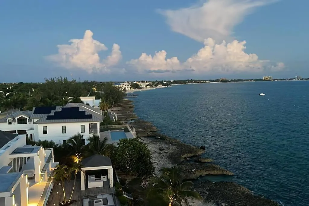 Luxury Ocean Front Seadreams 2 With 7 Mile Beach Views West Bay