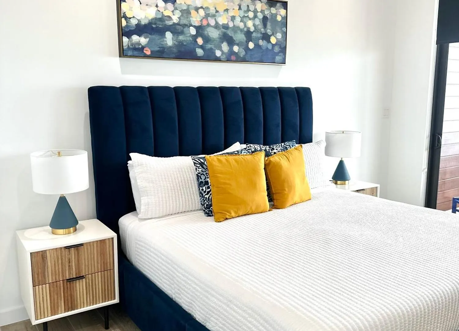Luxury Ocean Front Seadreams 2 With 7 Mile Beach Views West Bay 0*,  جزر كايمان