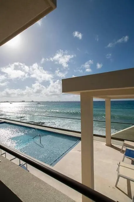 شقة Luxury Ocean Front Seadreams 2 With 7 Mile Beach Views West Bay
