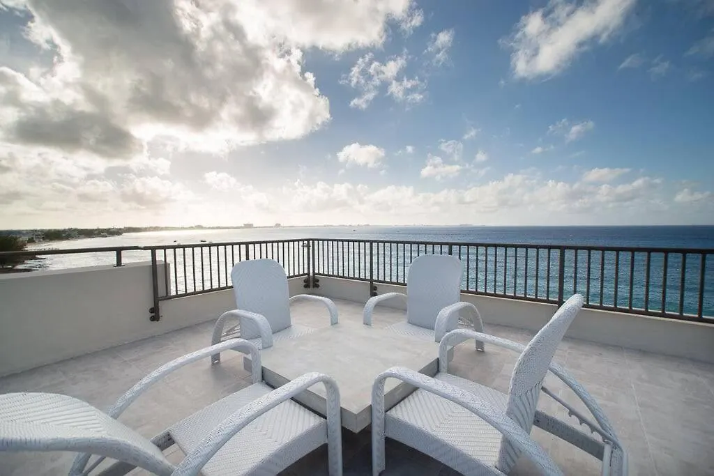 شقة Luxury Ocean Front Seadreams 2 With 7 Mile Beach Views West Bay