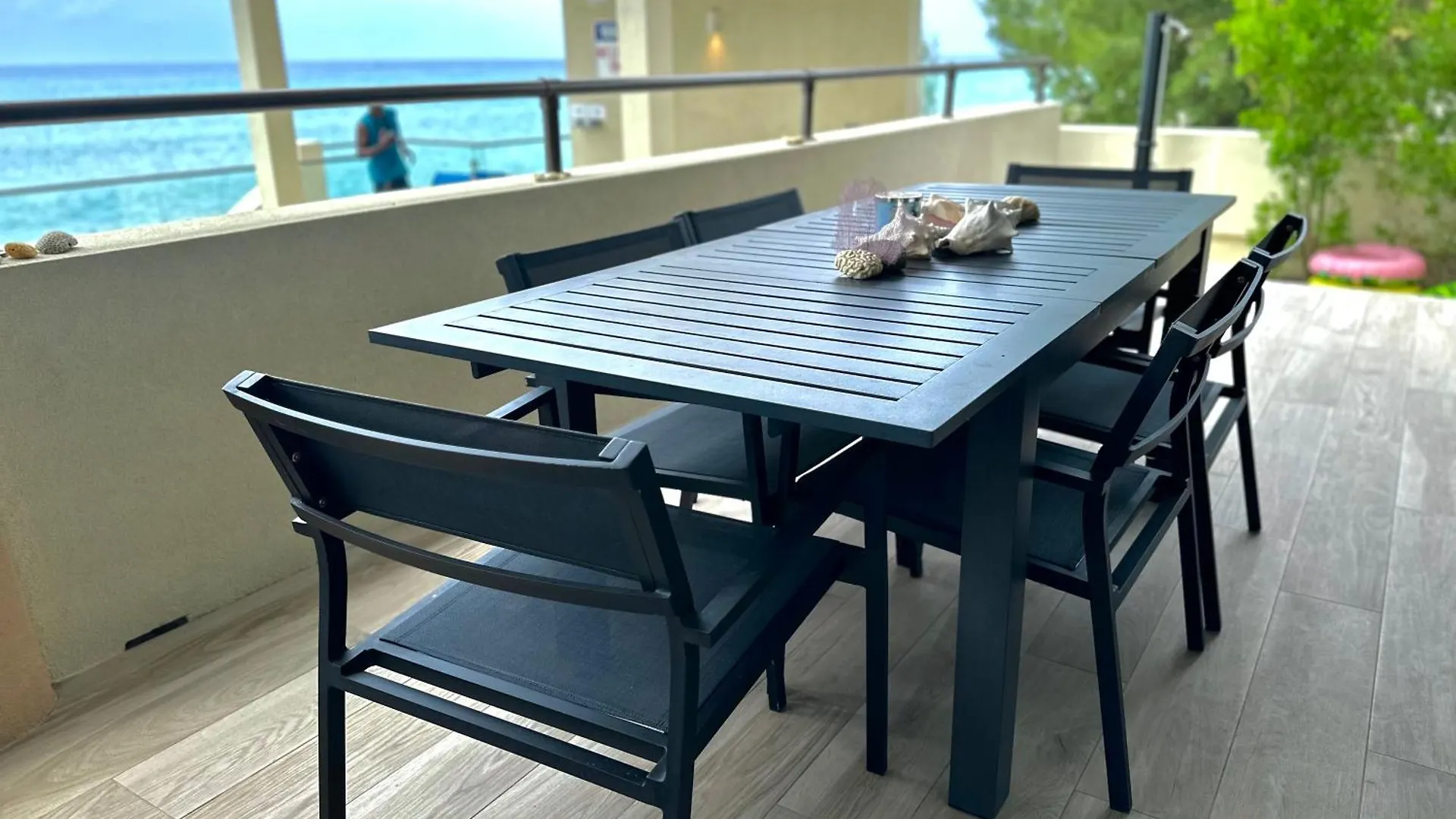 Lejlighed Luxury Ocean Front Seadreams 2 With 7 Mile Beach Views West Bay
