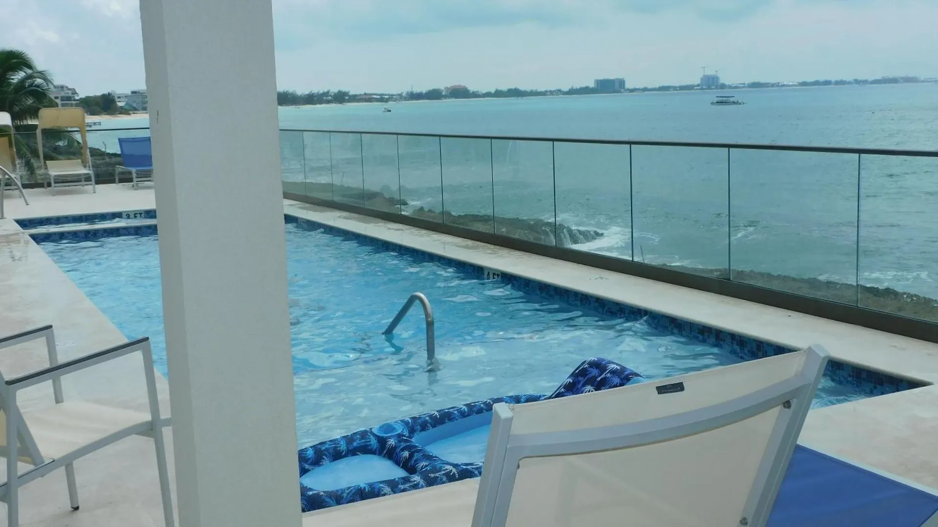 Luxury Ocean Front Seadreams 2 With 7 Mile Beach Views West Bay